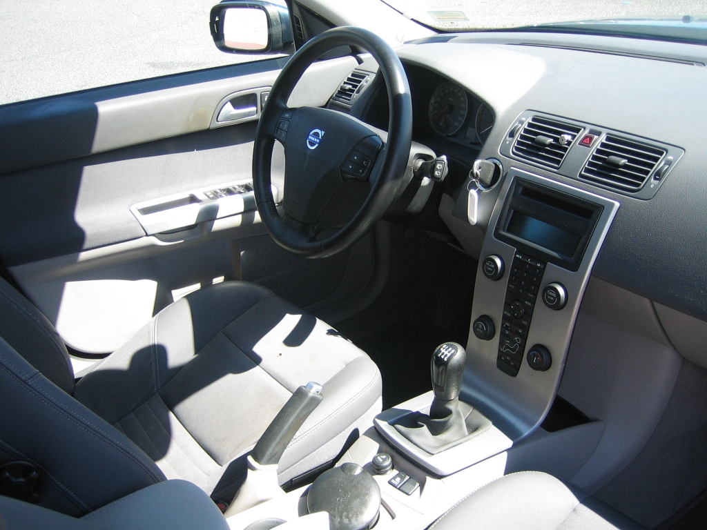 VISTA SALPICADERO VOLVO V-50 2.0 136CV