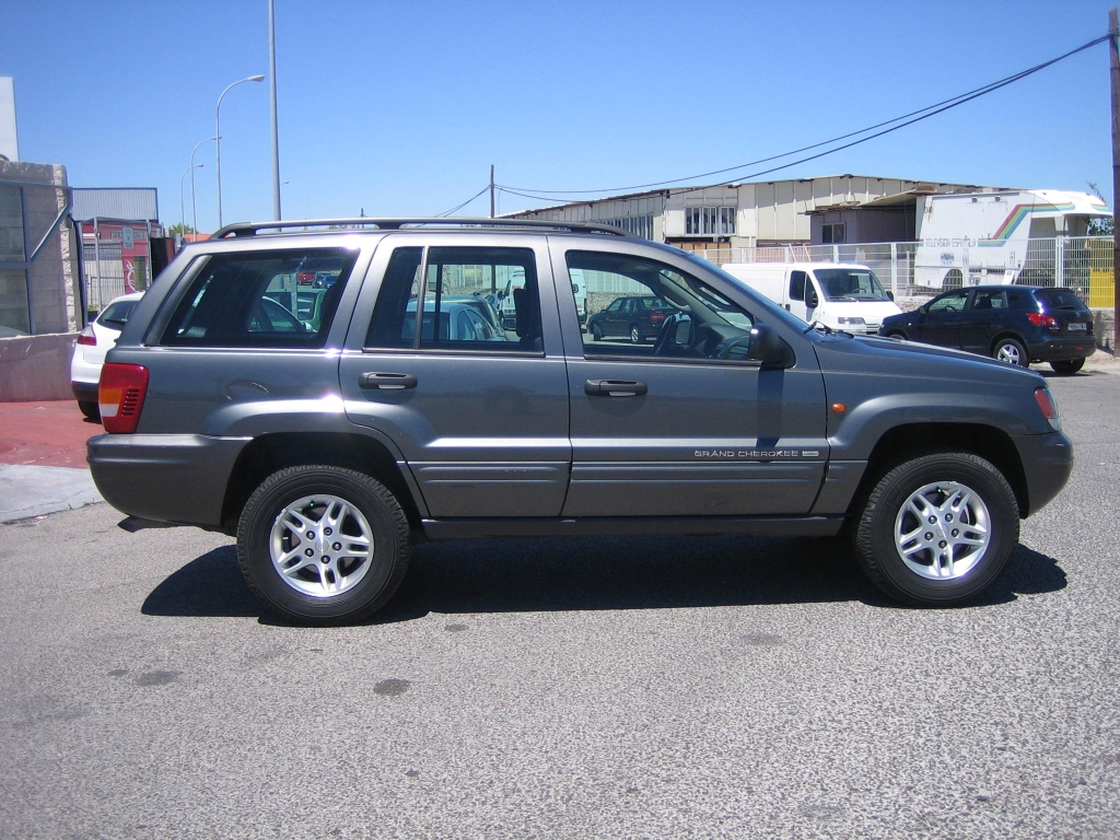 VISTA LATERAL DERECHO JEEP GRAND CHEROKEE 2.7 CRD 163CV AUTOMATICO