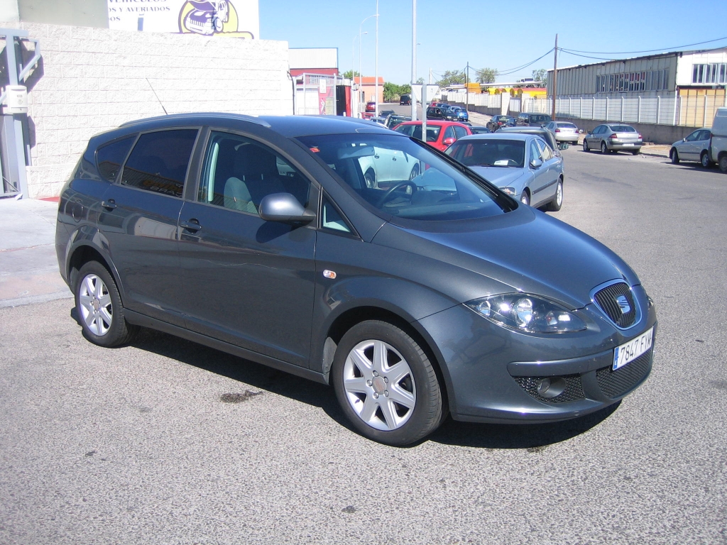 VISTA DELANTERA DERECHA SEAT ALTEA XL 1.9 TDI 105CV