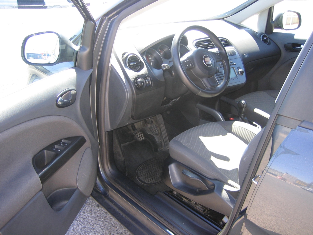 VISTA INTERIOR IZQUIERDO SEAT ALTEA XL 1.9 TDI 105CV