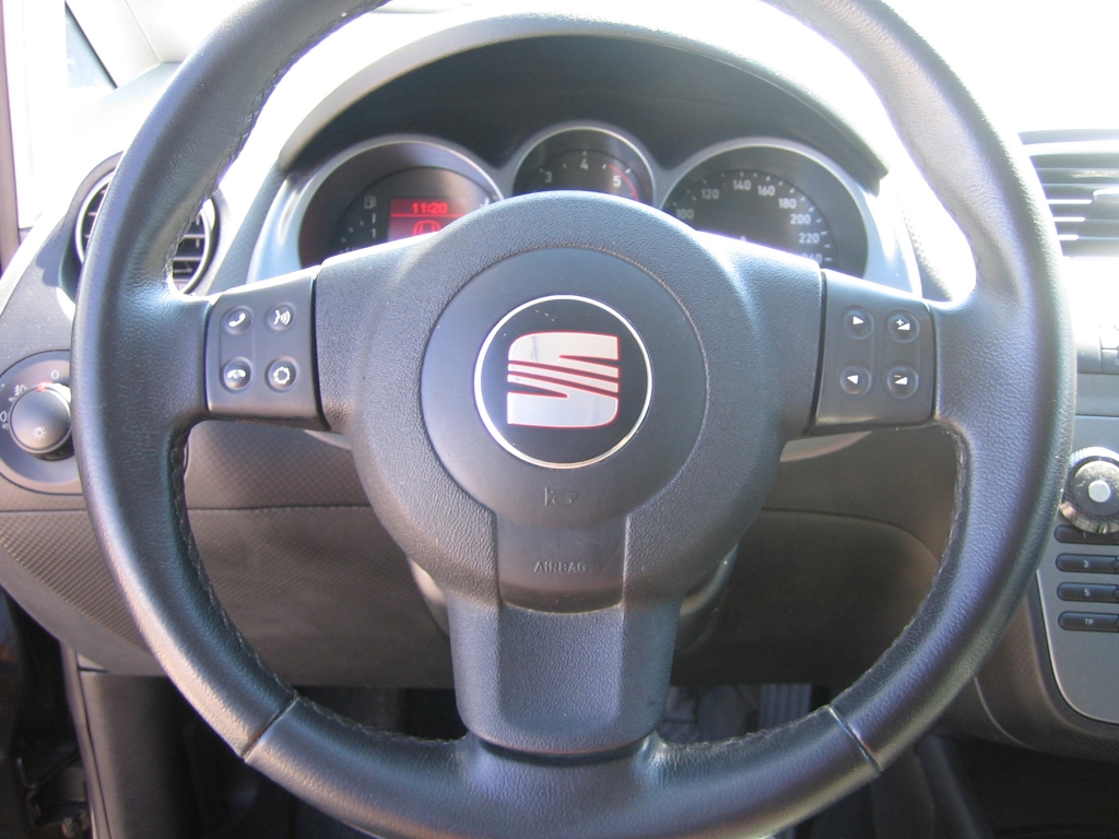 VISTA VOLANTE MULTI FUNCION SEAT ALTEA XL 1.9 TDI 105CV