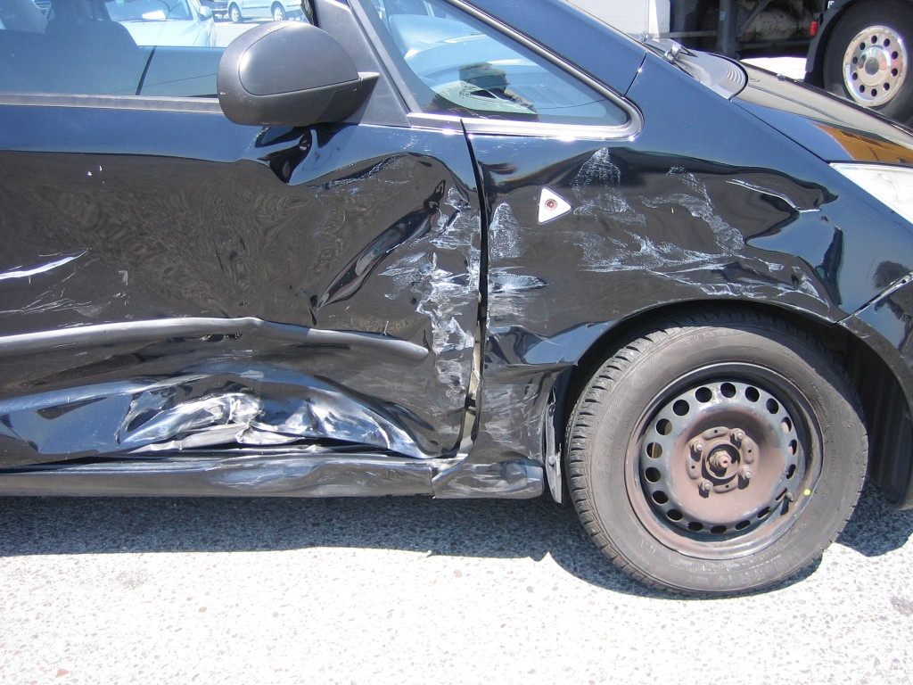 VISTA GOLPE MITSUBISHI COLT 1.1 GASOLINA 85CV