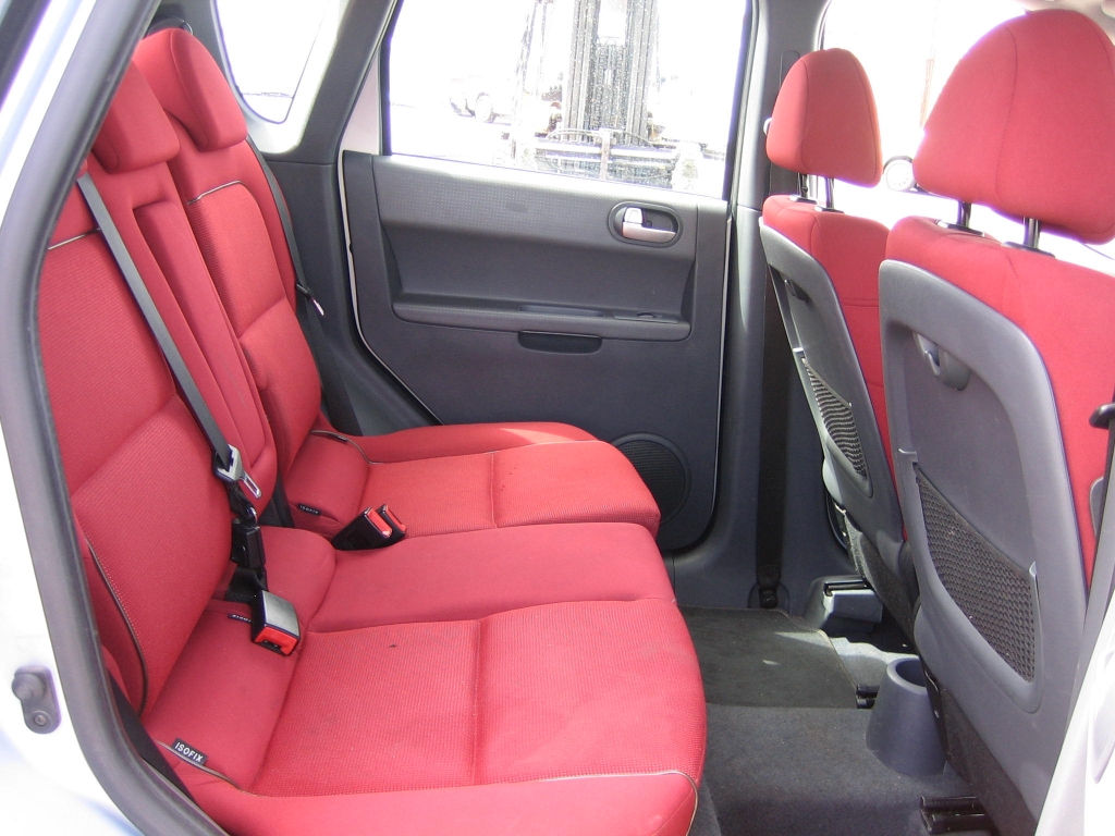 VISTA INTERIOR TRASERO MITSUBISHI COLT 1.5 DID 95CV
