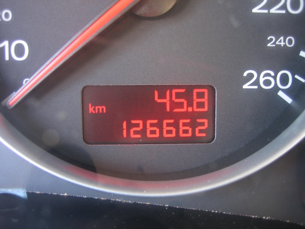 VISTA KM AUDI A-4 2.0 I 130CV GASOLINA