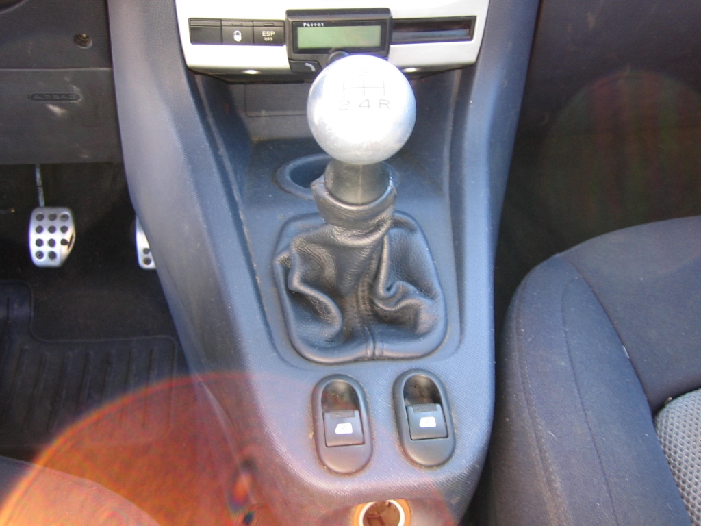 VISTA CAMBIO PEUGEOT 1007 1.4 SPORTY HDI 68CV