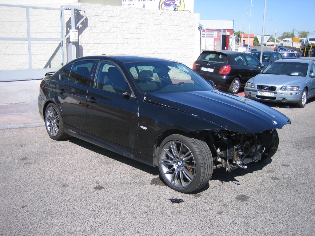 VISTA DELANTERA DERECHA BMW 335 D PACK M 3.0 285CV AUTOMATICO