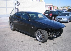 VISTA DELANTERA DERECHA BMW 335 D PACK M 3.0 285CV AUTOMATICO VISTA DELANTERA DERECHA BMW 335 D PACK M 3.0 285CV AUTOMATICO