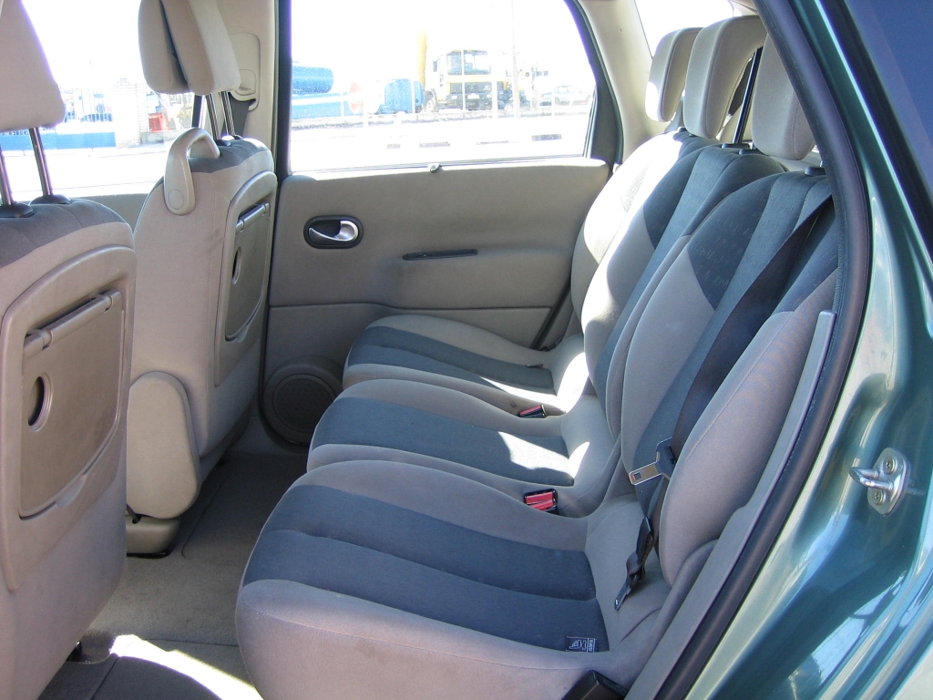 VISTA INTERIOR TRASERO RENAULT MEGANE SCENIC 1.5 DCI 100CV
