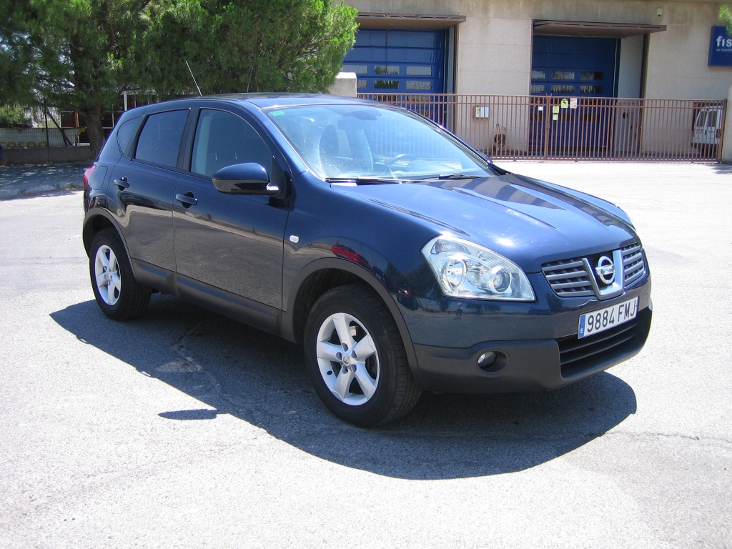 VISTA DELANTERA DERECHA NISSAN QASHQAI 1.5 DCI 105CV 6 VELOCIDADES