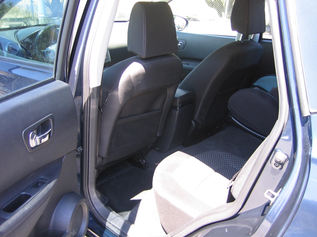 VISTA INTERIOR TRASERO NISSAN QASHQAI 1.5 DCI 105CV 6 VELOCIDADES
