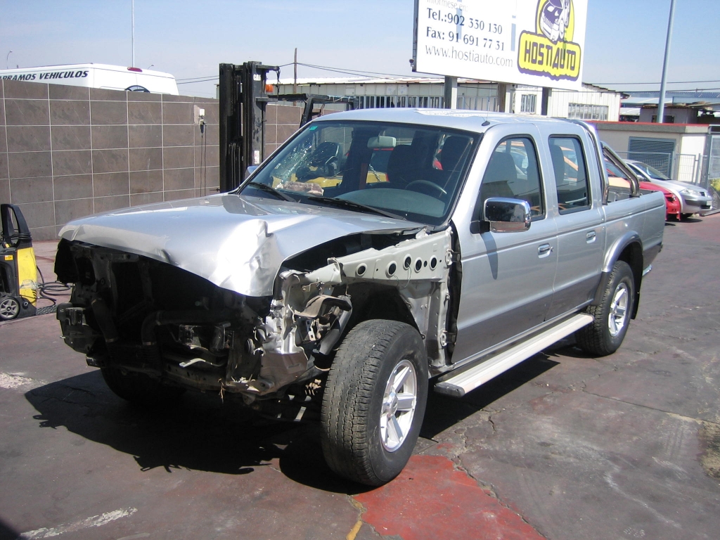 VISTADELANTERA IZQUIERDA FORD RANGER 2.5 TDCI 109CV 4X4 XLT