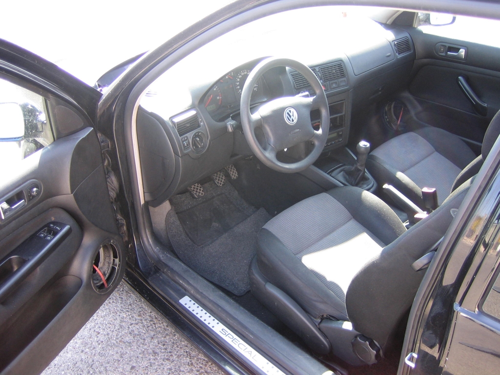 VISTA INTERIOR IZQUIERDO VOLKSWAGEN GOLF IV 1.9 TDI 100CV