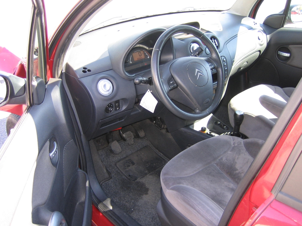 VISTA INTERIOR IZQUIERDO CITROEN C-3 1.4 HDI 70CV PREMIER
