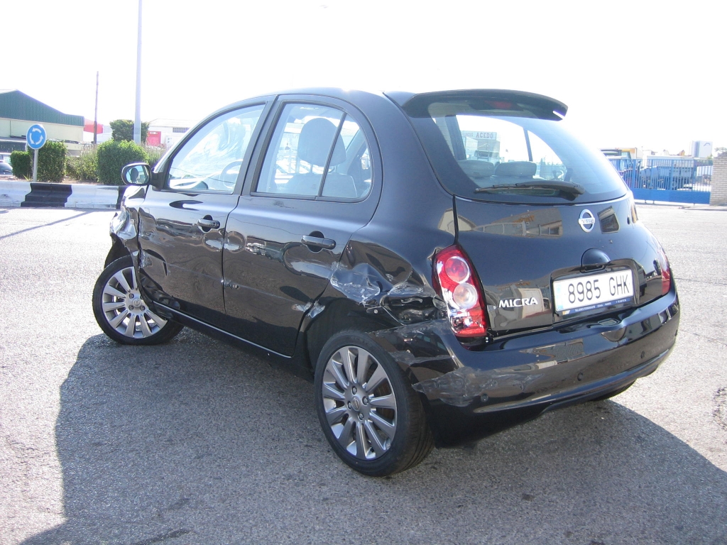 VISTA TRASERA IZQUIERDA NISSAN MICRA 1.4 88CV GASOLINA