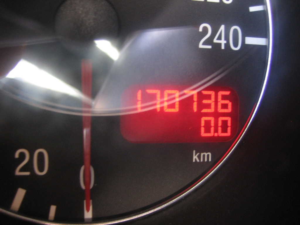 VISTA KM ALFA ROMEO 147 1.9 JTD 115CV