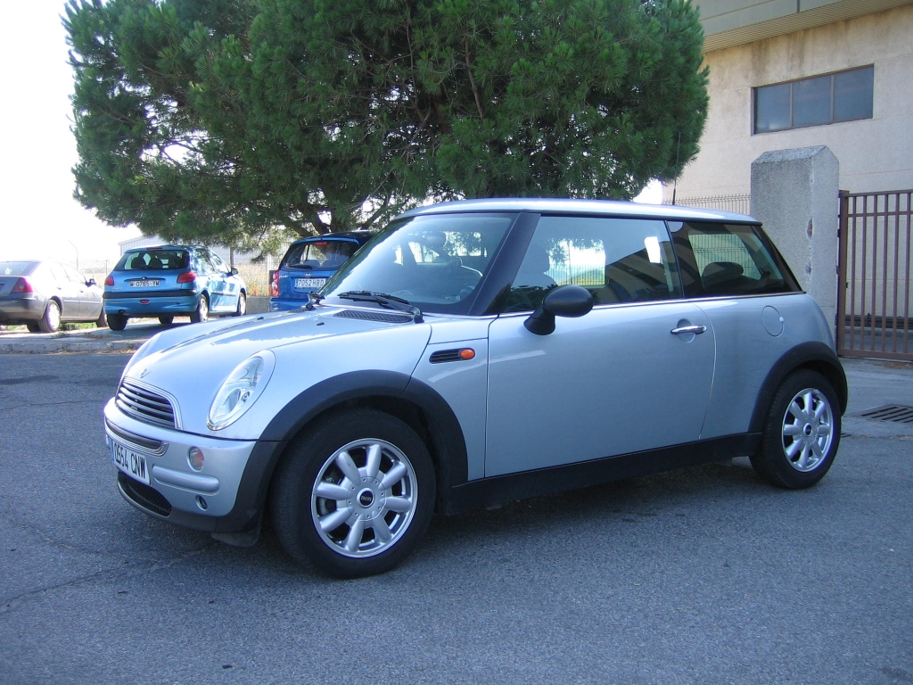 VISTA DELANTERA IZQUIERDA MINI ONE 1.6 GASOLINA 116CV AUTOMATICO
