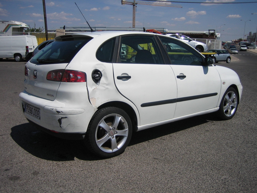VISTA TRASERA DERECHA SEAT IBIZA 1.9 SDI 64CV