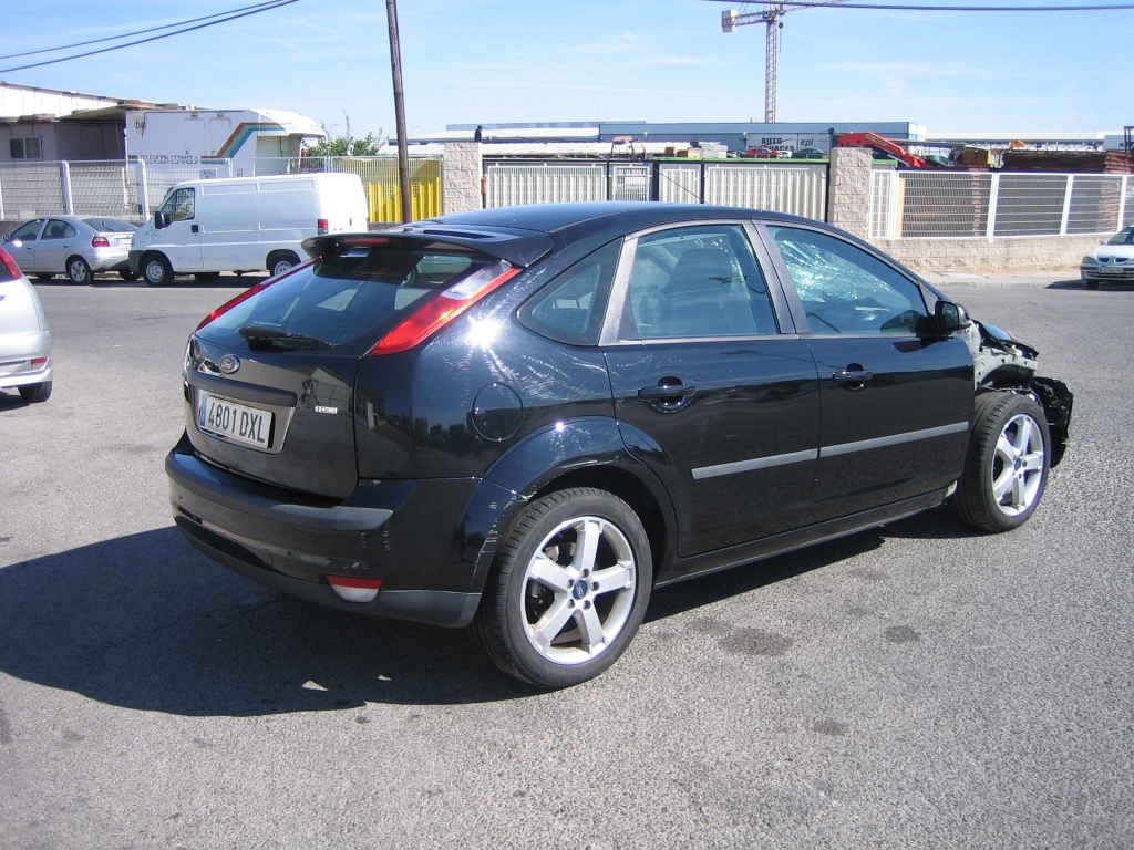 VISTA TRASERA DERECHA FORD FOCUS 2.0 TDCI 136CV