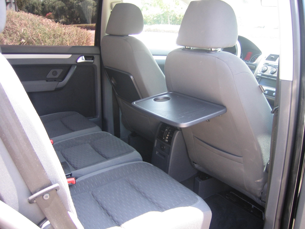 VISTA INTERIOR TRASERO 2 VOLKSWAGEN TOURAN 1.9 TDI 105CV 7 PLAZAS