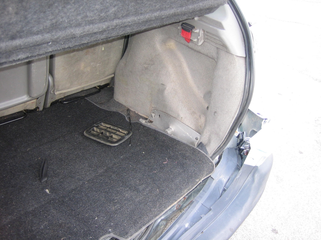 VISTA GOLPE INTERIOR MALETERO CITROEN XSARA PICASSO 2.0 HDI 90CV