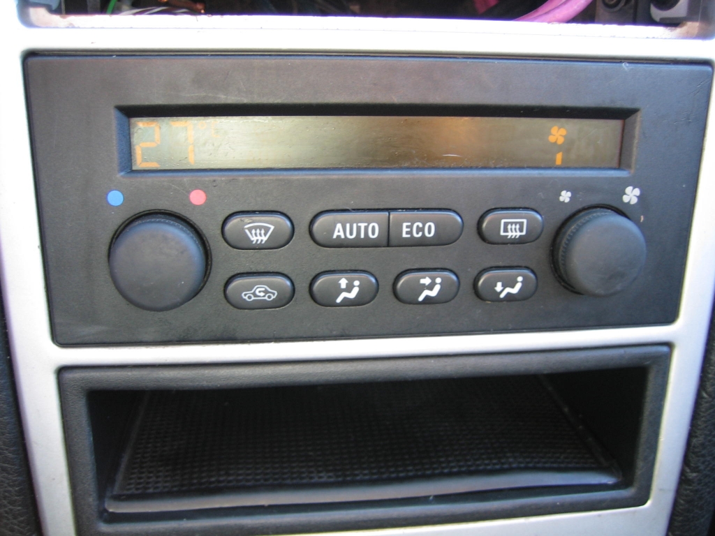 VISTA CLIMA OPEL ASTRA 2.2 DTI SPORT 1215CV