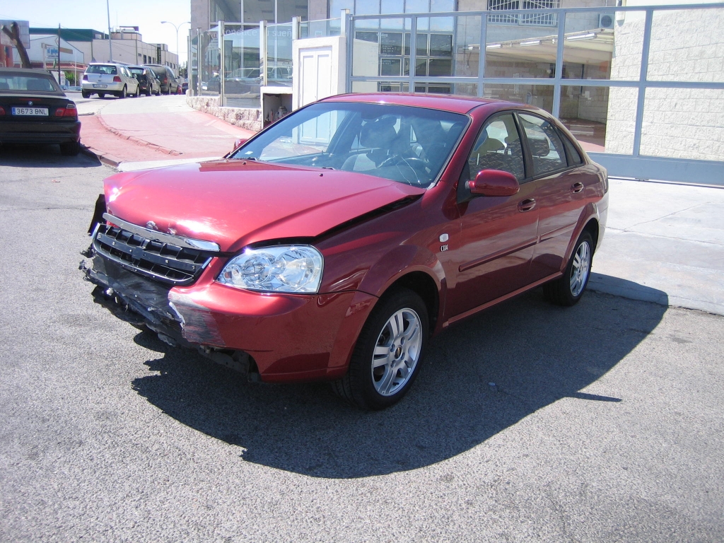 VISTA DELANTERA IZQUIERDA CHEVROLET NUBIRA 2.0 CRDI 120CV