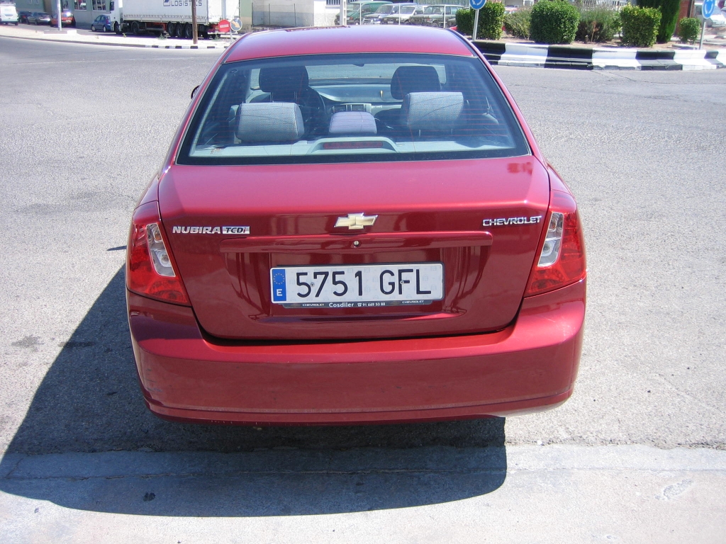 VISTA TRASERA CHEVROLET NUBIRA 2.0 CRDI 120CV