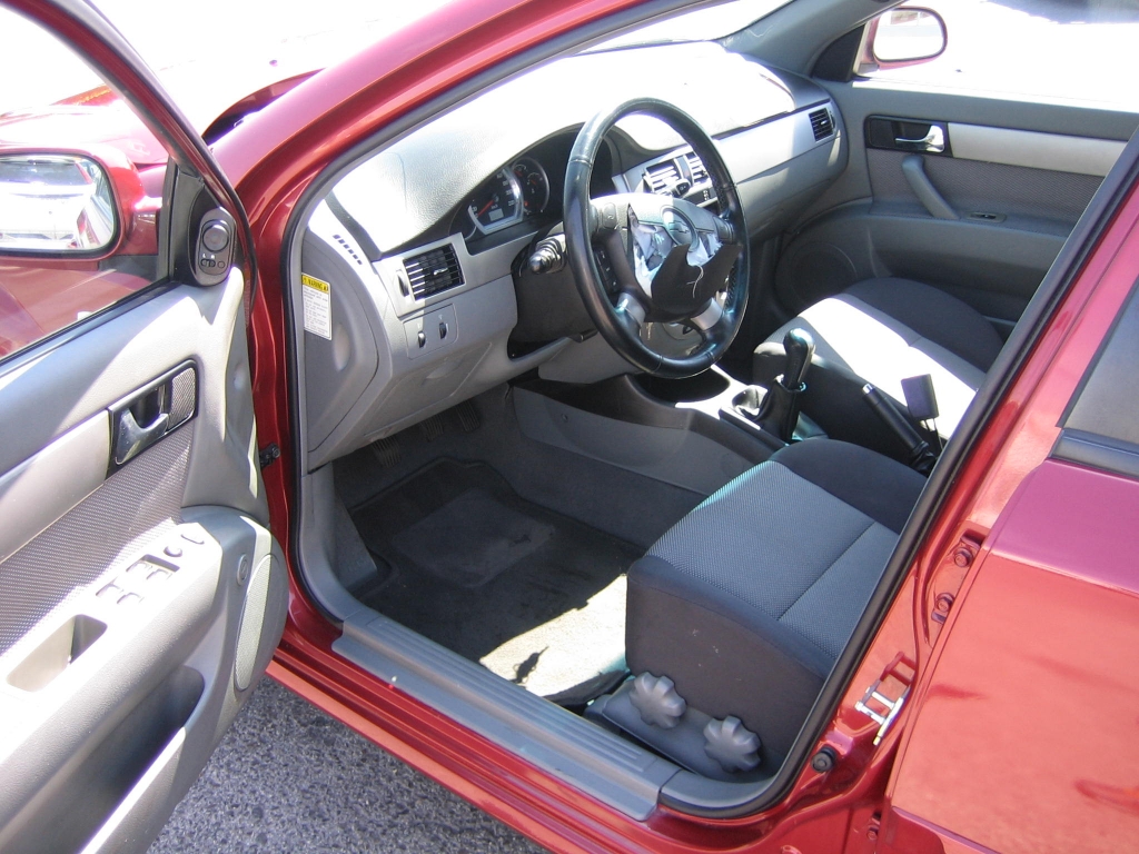 VISTA INTERIOR IZQUIERDO CHEVROLET NUBIRA 2.0 CRDI 120CV