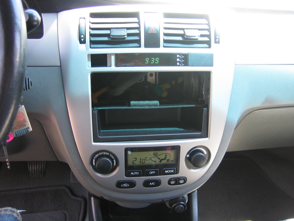 VISTA CLIMA CHEVROLET NUBIRA 2.0 CRDI 120CV