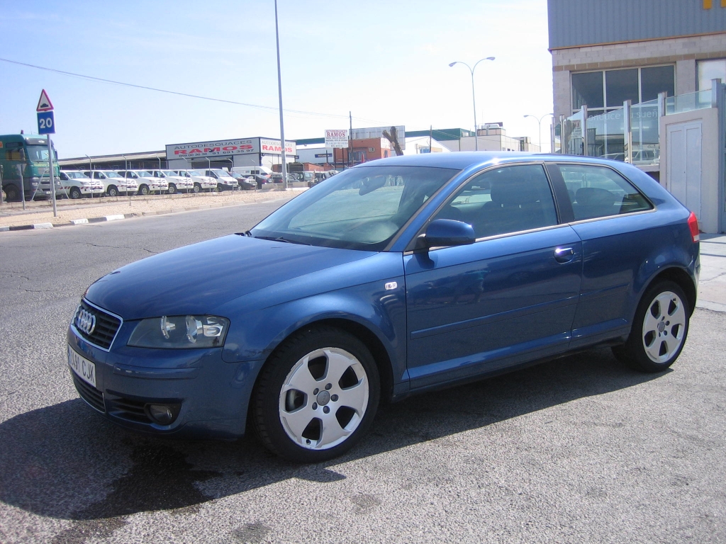VISTA DELANTERA IZQUIERDA AUDI A-3 2.0 TDI 140CV 3PUERTAS
