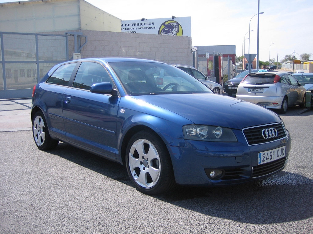 VISTA DELANTERA DERECHA AUDI A-3 2.0 TDI 140CV 3PUERTAS