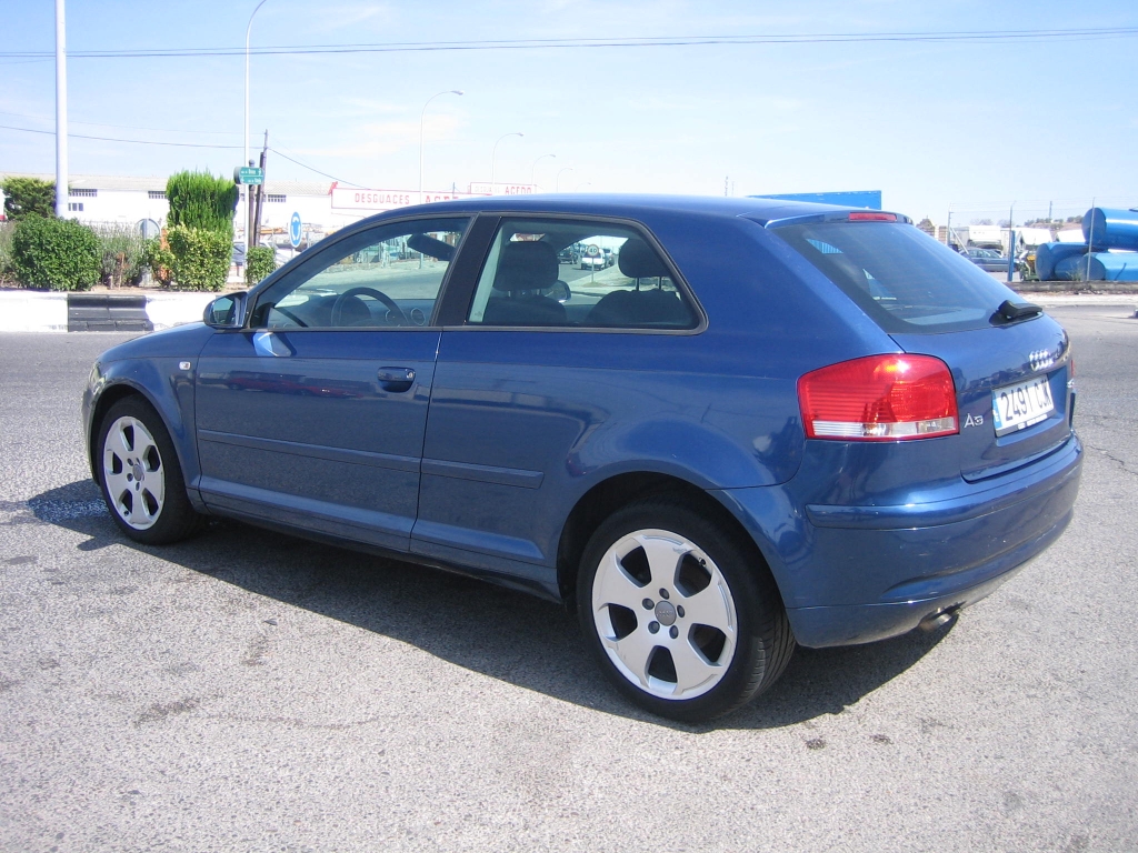 VISTA TRASERA IZQUIERDA AUDI A-3 2.0 TDI 140CV 3PUERTAS