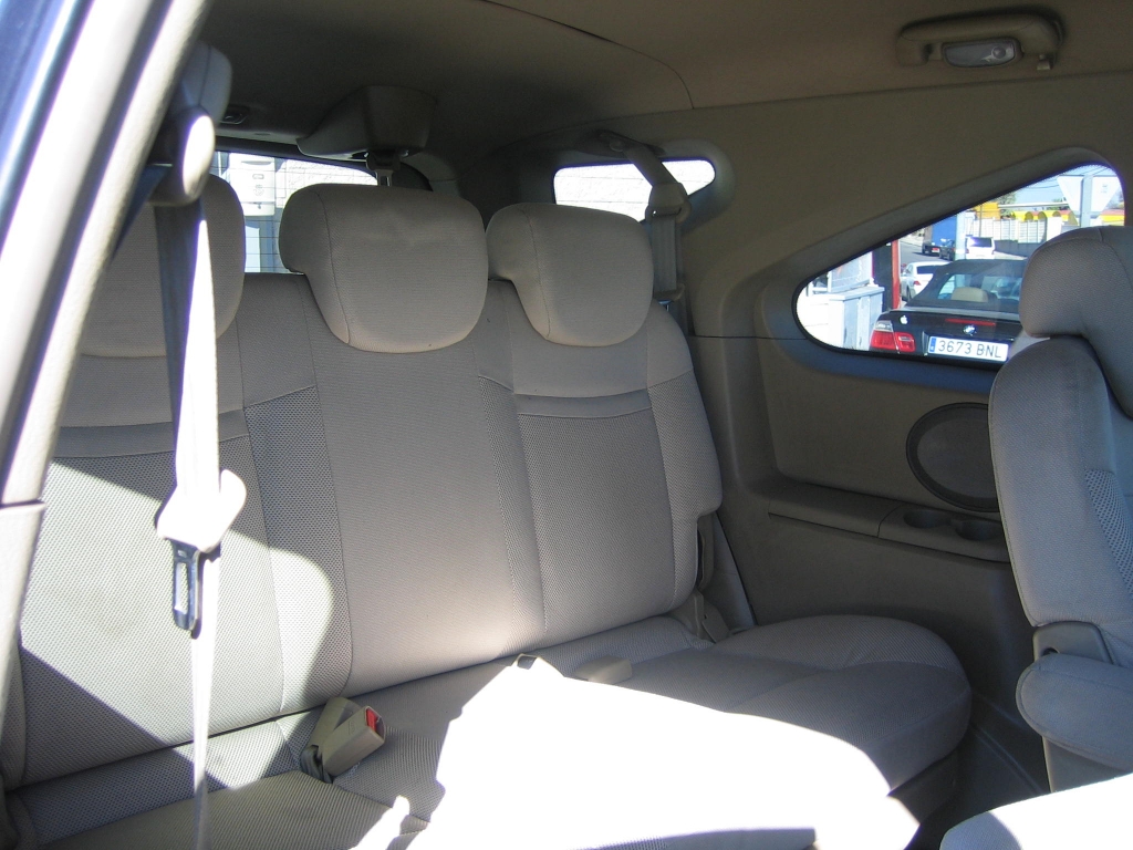 VISTA INTERIOR TRASERO SSANGYOUNG RODIUS 3.0 D 165CV 7 PLAZAS