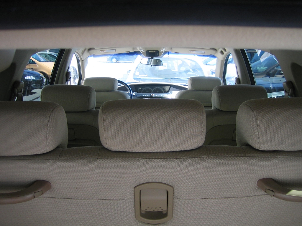 VISTA 7 PLAZAS SSANGYOUNG RODIUS 3.0 D 165CV 7 PLAZAS