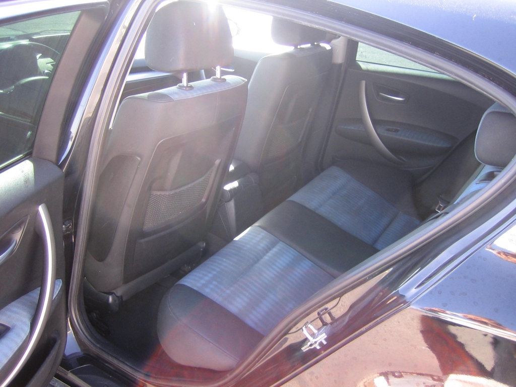 VISTA INTERIOR TRASERO BMW 120D 2.0 163CV