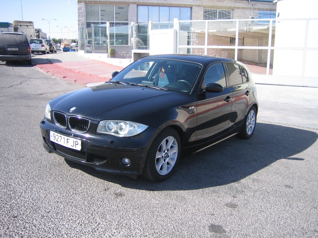 VISTA DELANTERA IZQUIERDA BMW 120D 2.0 163CV
