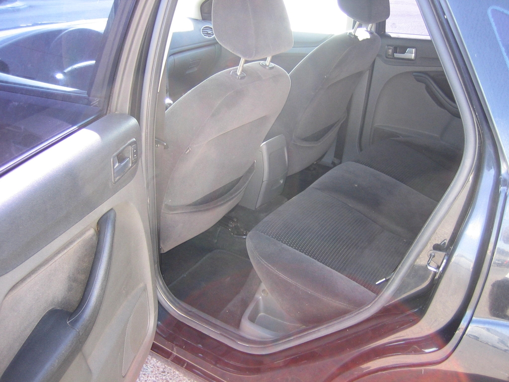 VISTA INTERIOR TRASERO FORD FOCUS 2.0 TDCI 136CV