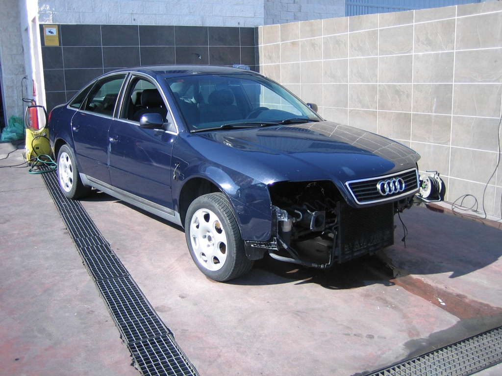 AUDI A6 2.5 TDI AUTOMAT