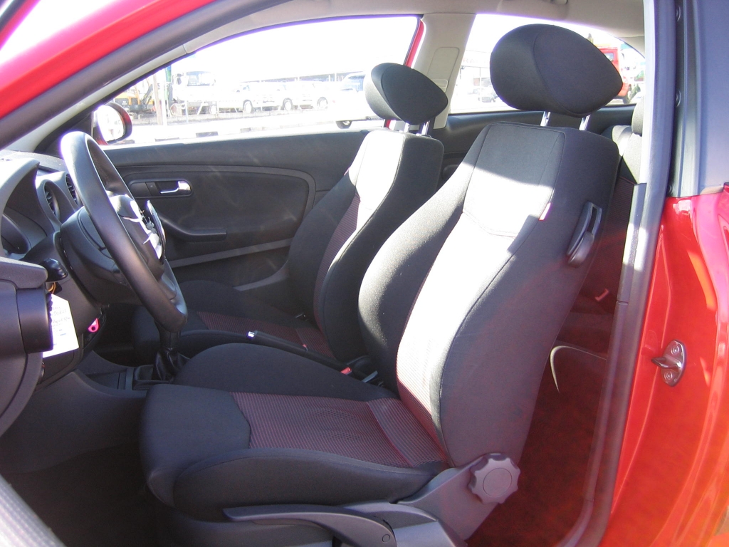 SEAT IBIZA 1.4 I 86CV