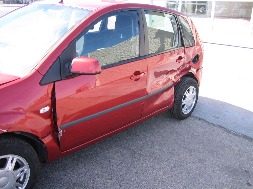 VISTA GOLPE LATERAL IZQUIERDO FORD FIESTA 1.4 TDCI 68CV