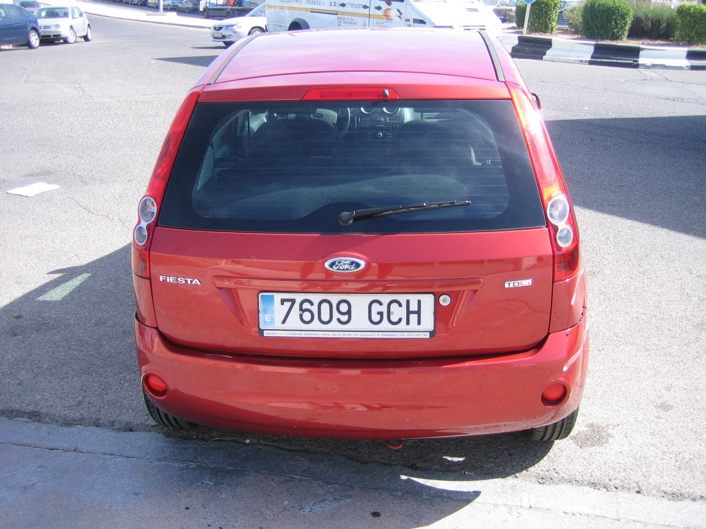VISTA TRASERA FORD FIESTA 1.4 TDCI 68CV