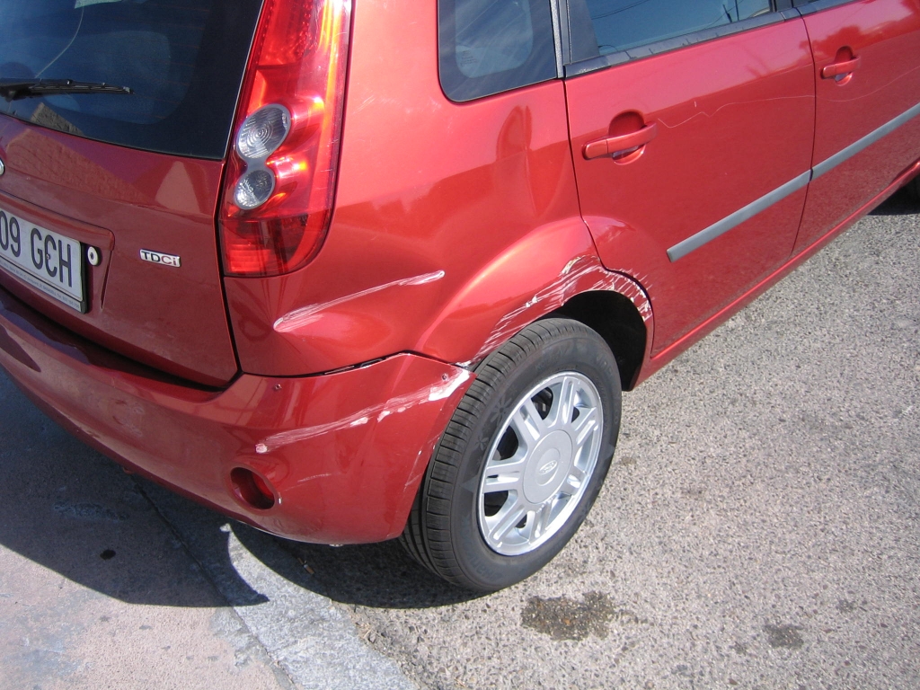 VISTA GOLPE DERECHO FORD FIESTA 1.4 TDCI 68CV