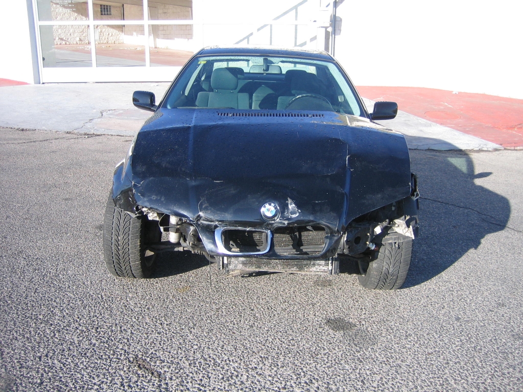 VISTA DELANTERA BMW 328 I 2.8 193CV