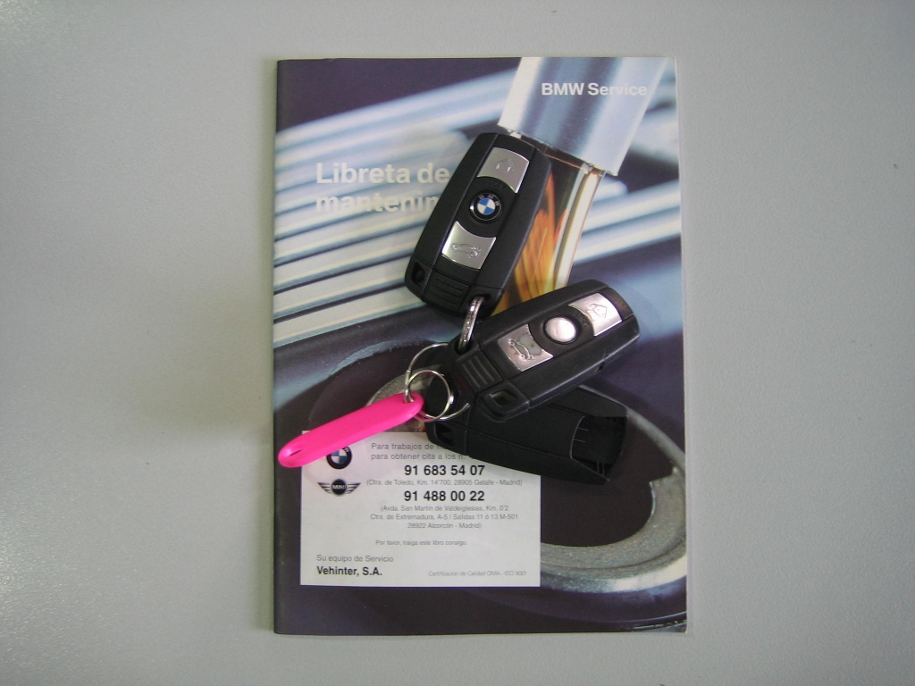 VISTA LLAVES Y LIBRO REVISIONES BMW 320 D 2.0 163CV