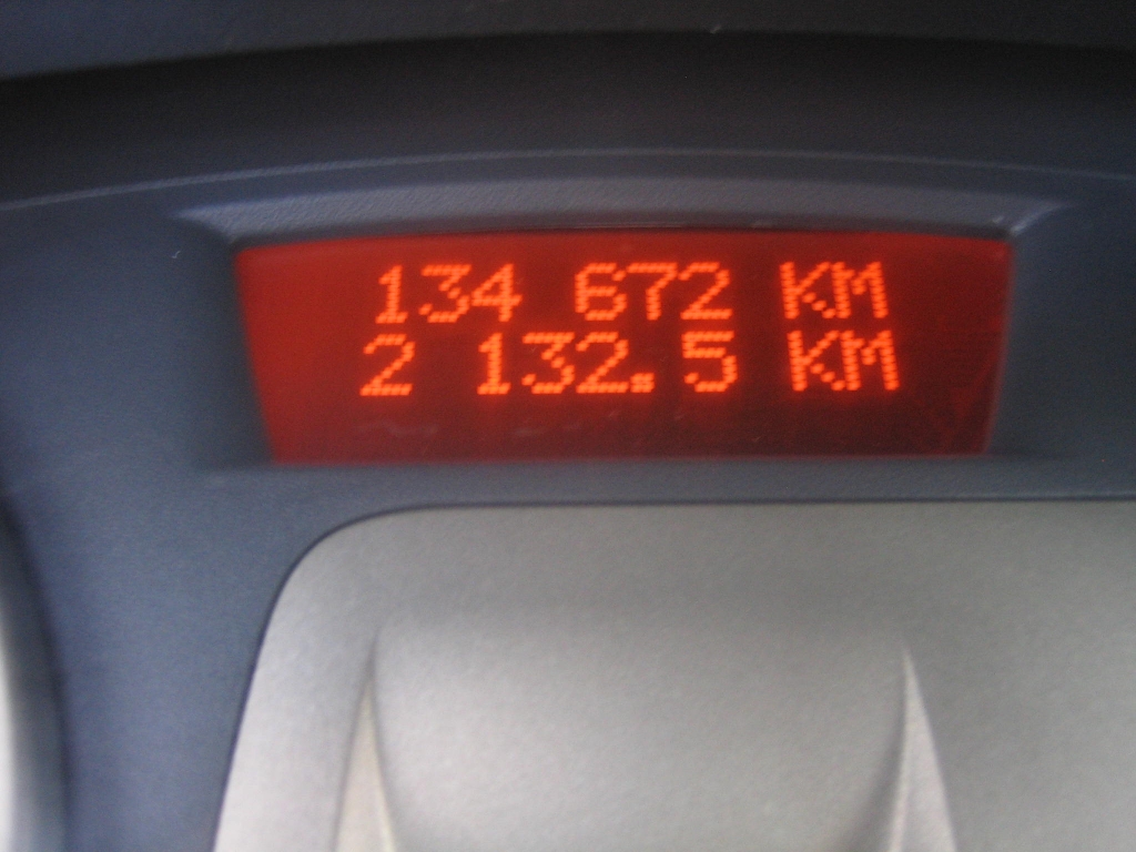 VISTA KM RENAULT CLIO 1.5 DCI 85CV