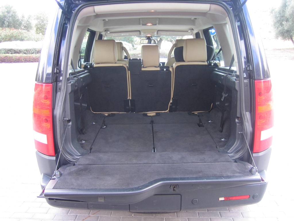 VISTA INTERIOR LAND ROVER DISCOVERY 2.7 TDV6 SE 190CV AUTOMATICO 7PLAZAS