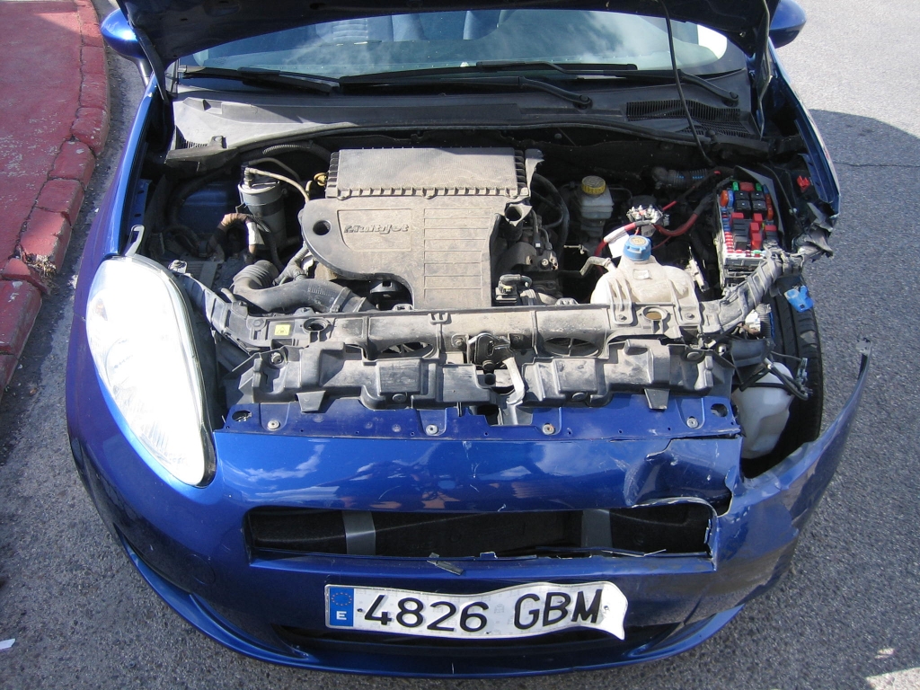 VISTA MOTOR FIAT PUNTO 1.3 MULTIJET 75CV