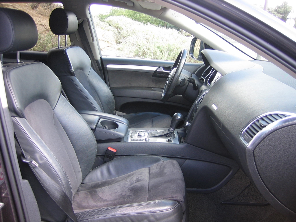 VISTA INTERIOR DERECHO AUDI Q-7 3.0 TDI 232CV AUTOMATICO 7 PLAZAS