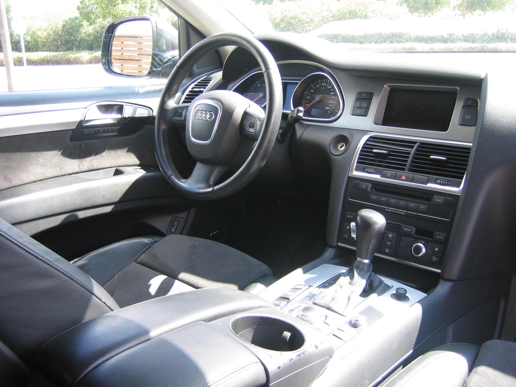 VISTA INTERIOR AUDI Q-7 3.0 TDI 232CV AUTOMATICO 7 PLAZAS