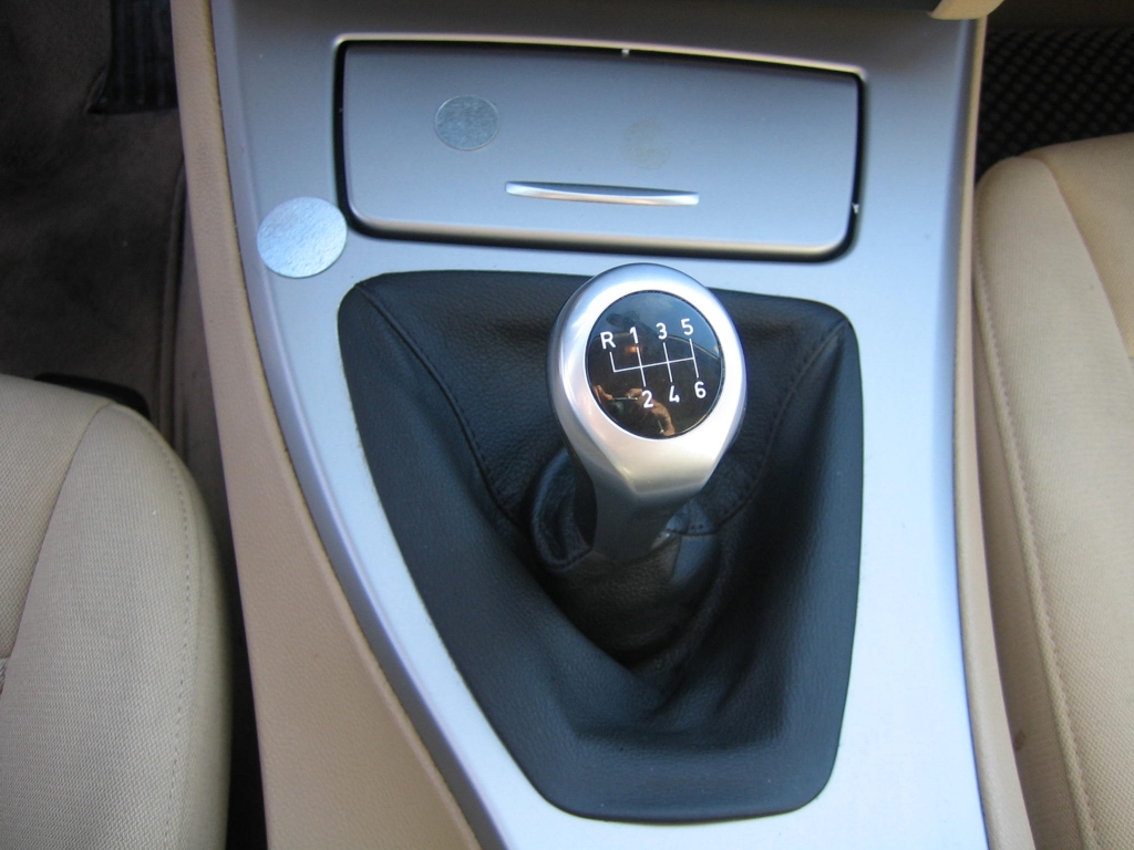 VISTA CAMBIO BMW 320 D 2.0 163CV